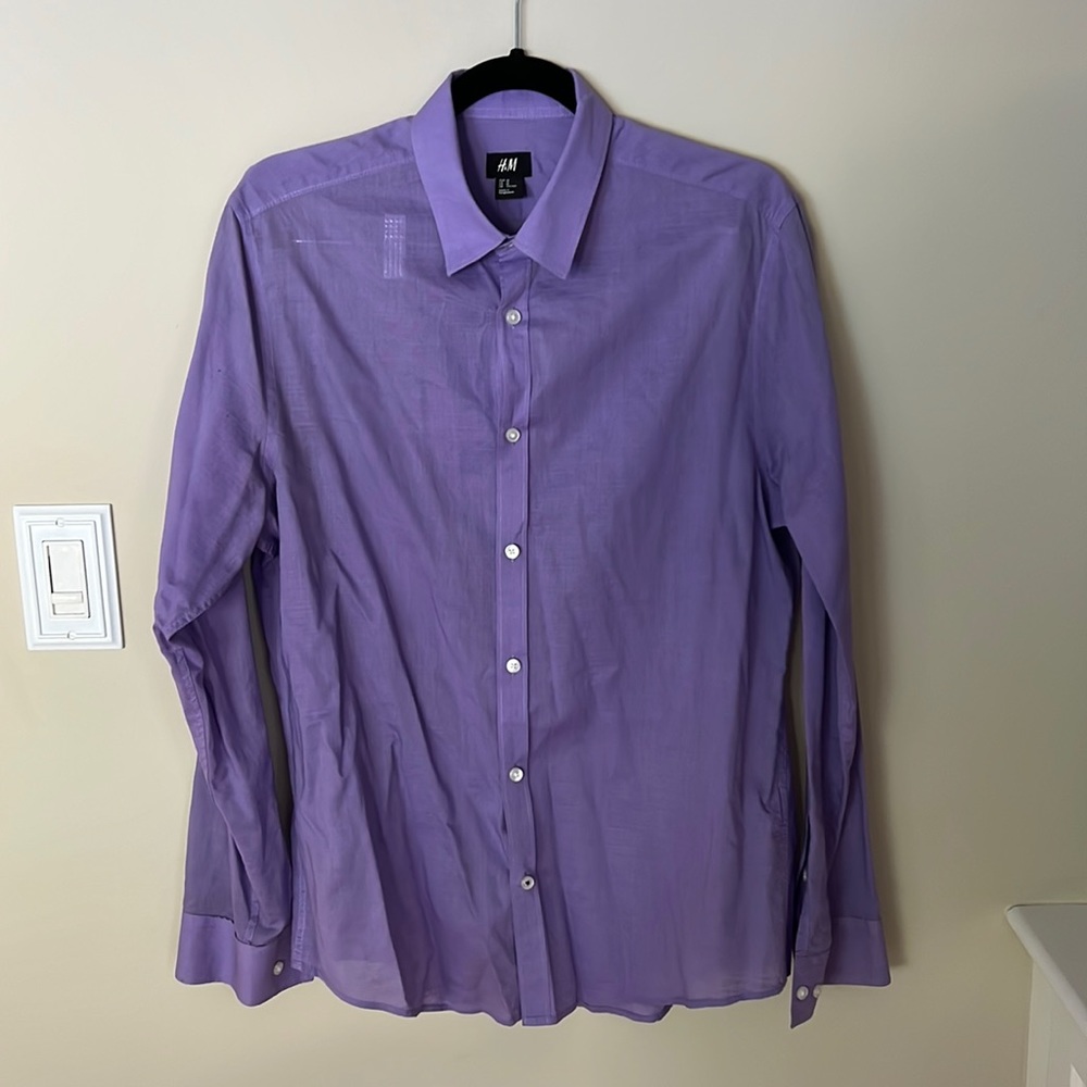 H&M size M purple button down dress shirt.